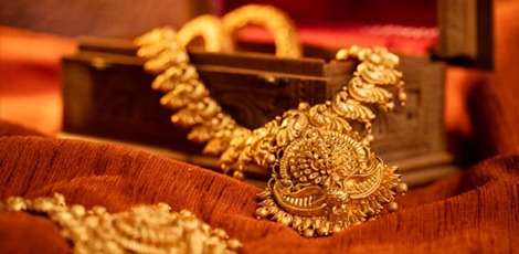 Gold Price Surges Further, Crosses Rs 1.02 Lakh Per Sovereign