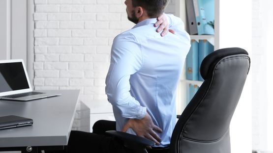 Choosing the Right Office Chair: Simple Tips for a Healthier Back